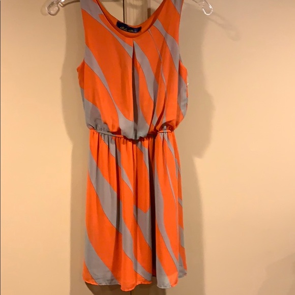 Blue Rain Dresses & Skirts - HP 🥳 Multicolor cinched waist dress S/M